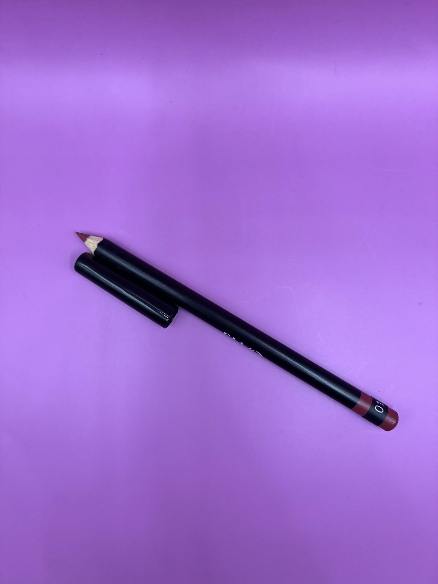 Lip Liner & Eye liner (Série A)